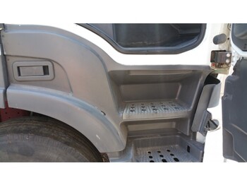 Footstep Scara cabina dreapta Iveco stralis activespace