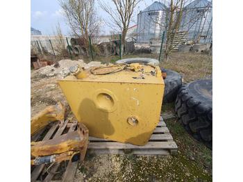Fuel tank Caterpillar 769C