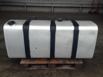 Fuel tank VOLVO