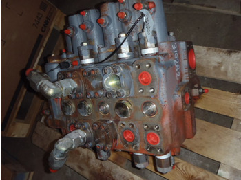 Hydraulic valve HITACHI