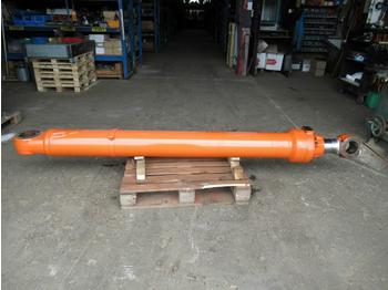 Hydraulic cylinder for Construction machinery Hitachi ZX520: picture 1