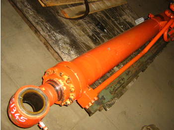 Daewoo DH220 - Hydraulic cylinder