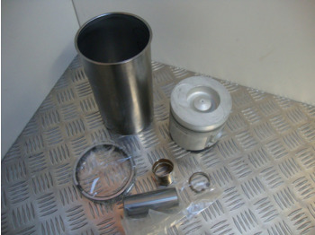 Isuzu 6BG1T Piston Liner kit 02/802338 Engine overhaul kit - Engine and parts for Construction machinery: picture 1