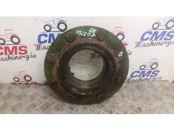 Wheel hub JOHN DEERE