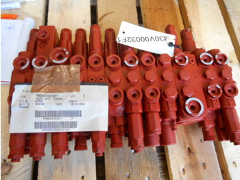 Hydraulic valve for Construction machinery Kobelco PM30V00032F1: picture 1