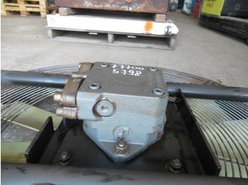 Hydraulic motor for Excavator Liebherr R954C EW: picture 1