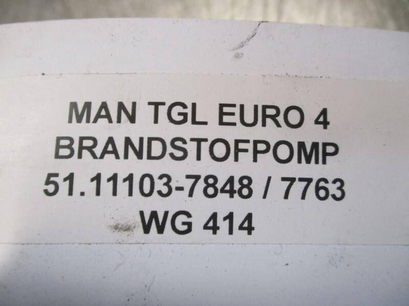 Fuel pump for Truck MAN TGL 51.11103-7848 / 7763 BRANDSTOFPOMP: picture 2