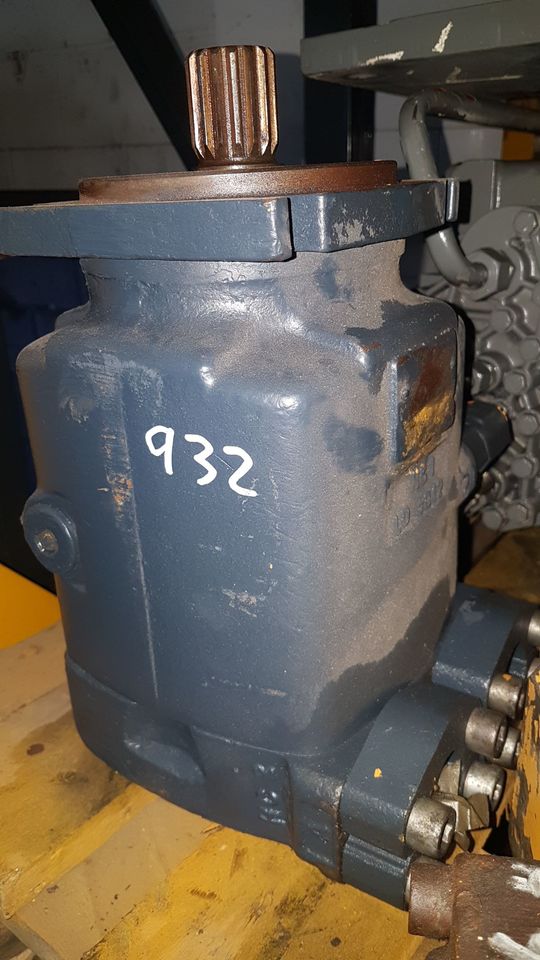 Hydraulic motor for Excavator MOTOR DE TRASLACION PARA LIEBHERR R932 (no lit): picture 2