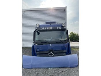 Mercedes-Benz ACTROS MP4 truck - Cab for Truck: picture 3