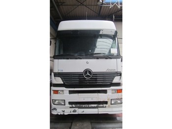 Cab and interior Mercedes-Benz AXOR Cabine Axor: picture 3