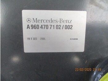 Fuel tank for Truck Mercedes-Benz A 960 470 71 02 BRANDSTOFTANK NIEUW!: picture 3