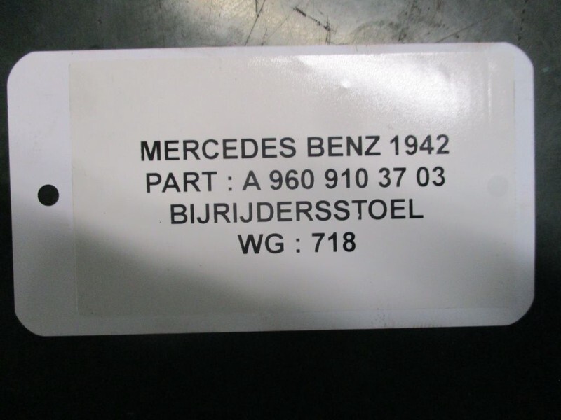 Seat for Truck Mercedes-Benz A 960 910 37 03 MP4: picture 4