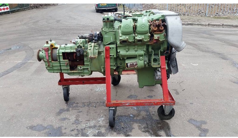 Engine for Truck Mercedes-Benz OM 401 0105600 80: picture 3