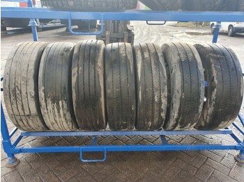 Tire Michelin 275/70 R22.5 + ALU Rims: picture 1