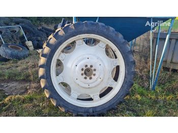 Wheels and tires Michelin 9.50 R 44.00: picture 1