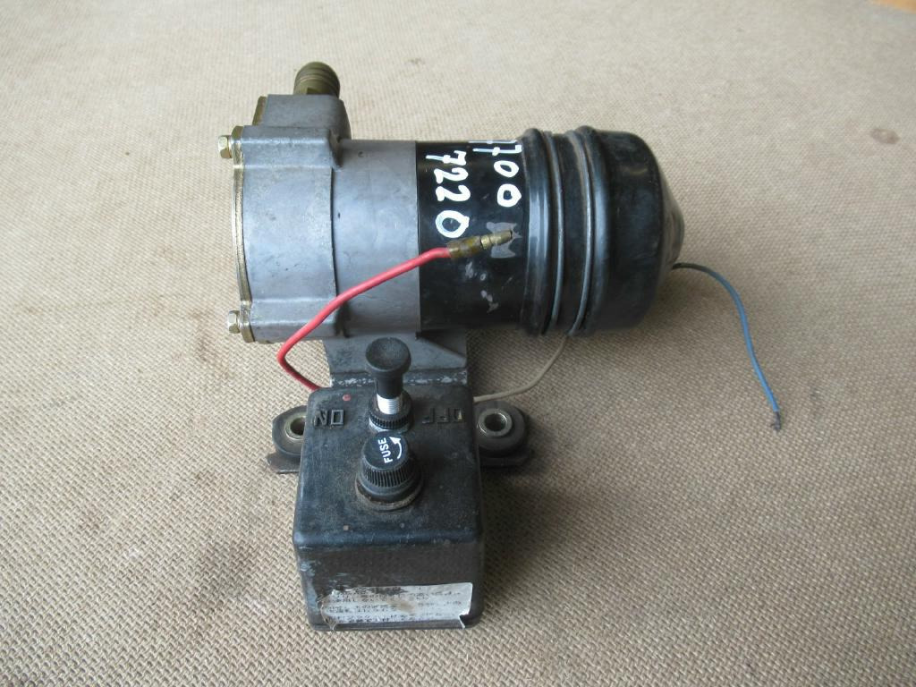 Fuel pump for Construction machinery Mitsuba FP13 -: picture 3