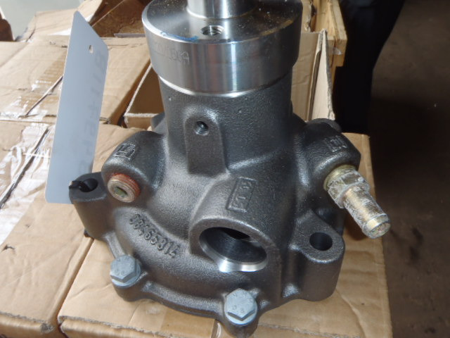 Coolant pump for Construction machinery New Holland: picture 2