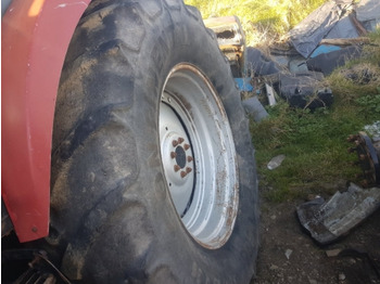 Wheel and tire package NEW HOLLAND