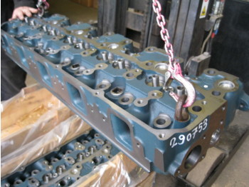 New Cylinder head for Construction machinery Nissan: picture 1