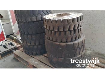 Wheels and tires for Forklift OBILICEYO: picture 1