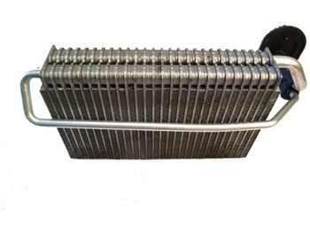 Radiator for Truck RADIATOR COOLER DAF XF 105: picture 1