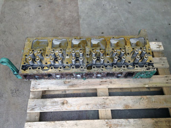 Cylinder head for Truck VOLVO Cylinderhead 22467253: picture 1