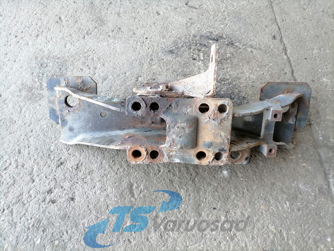 Air suspension for Truck Volvo Air spring bracket 20392378: picture 3