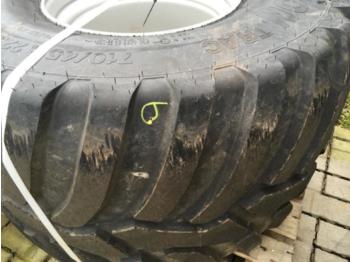 Tire for Agricultural machinery Vredestein 710/45R22.5: picture 1