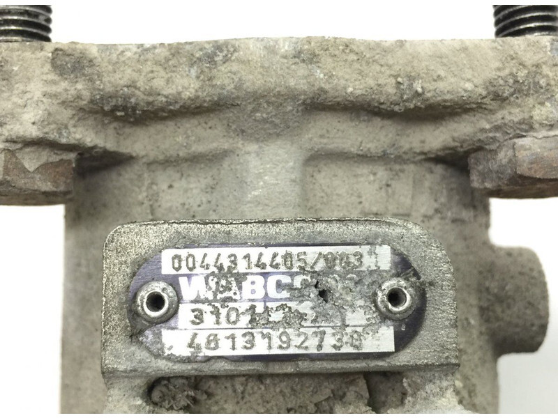 Brake valve for Truck Wabco Atego 1223 (01.98-12.04): picture 6