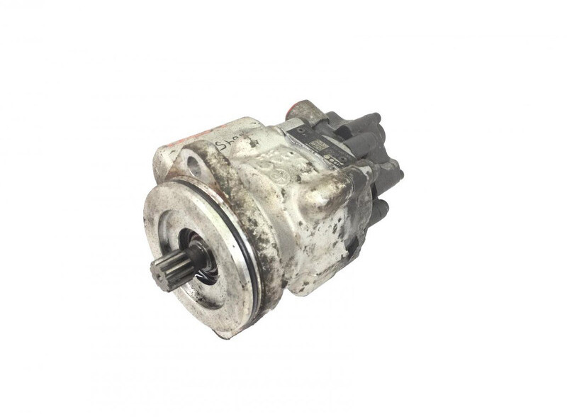 Steering pump ZF XF105 (01.05-): picture 2
