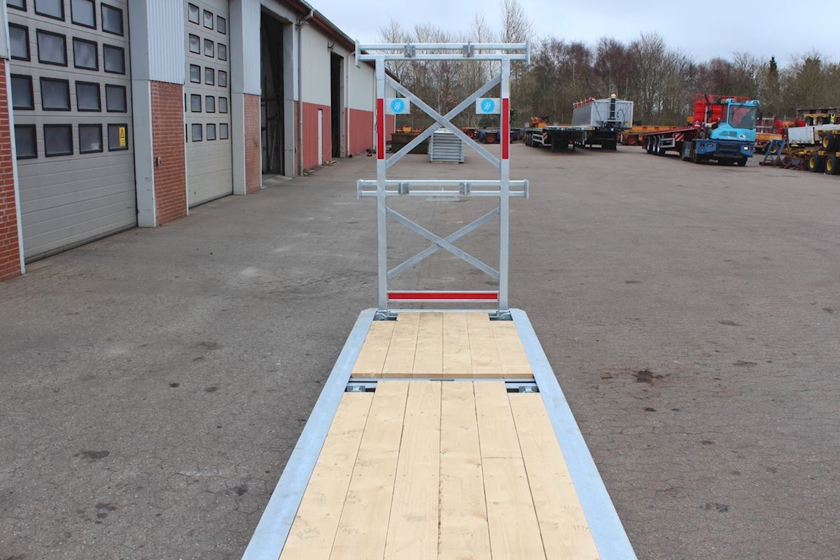 Flatbed body Innenlader pallet: picture 6