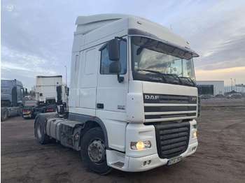Tractor unit DAF 105XF460 SPACECAB MECHANIKA, double sleeper: picture 1