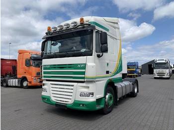 Tractor unit DAF 105 460 Spacecab Euro 5 Manual Gearbox: picture 1