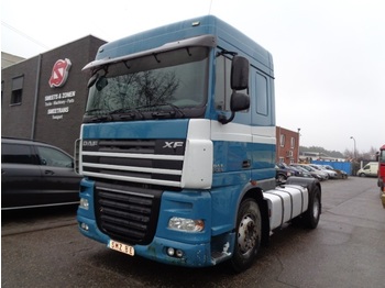 Tractor unit DAF 105 XF 460 Spacecab/intarder 743km: picture 1