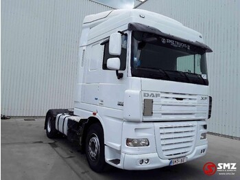 Tractor unit DAF 105 XF 460 Spacecab spoilers: picture 1