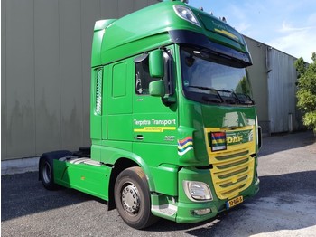Tractor unit DAF 106 XF 440 SSC: picture 1