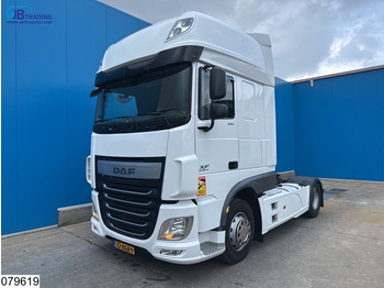 Tractor unit DAF XF 106 440