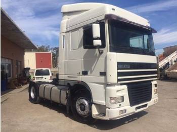 Tractor unit DAF 95XF480: picture 1