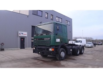 Tractor unit DAF 95 ATI 360 (10 TIRES / 6X4 / BIG AXLE / 6 CYLINDER ENGINE / MANUAL PUMP / EURO 2): picture 1