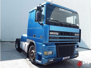 Tractor unit DAF 95 XF 380 Euro 2