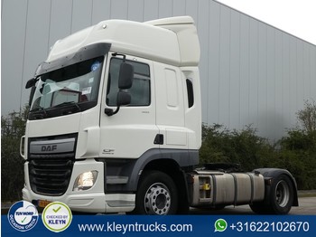 Tractor unit DAF CF 400 spacecab 209tkm