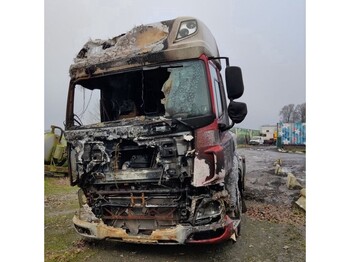 Tractor unit DAF CF 440
