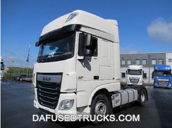 Tractor unit DAF FT XF460