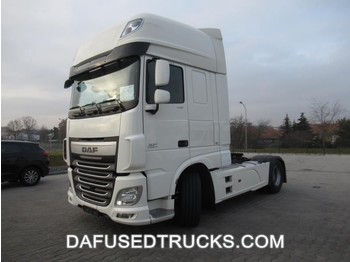 Tractor unit DAF FT XF460