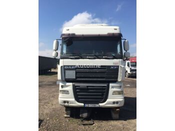 Tractor unit DAF XF105: picture 1