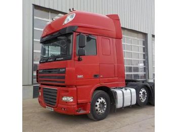 Tractor unit DAF XF105: picture 1