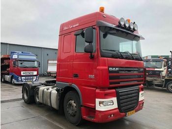 Tractor unit DAF XF105-410 6X2