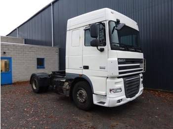Tractor unit DAF XF105 410 SPACECAB