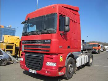 Tractor unit DAF XF105 460