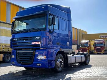 Tractor unit DAF XF105.460/Euro5/2008/manual gearbox